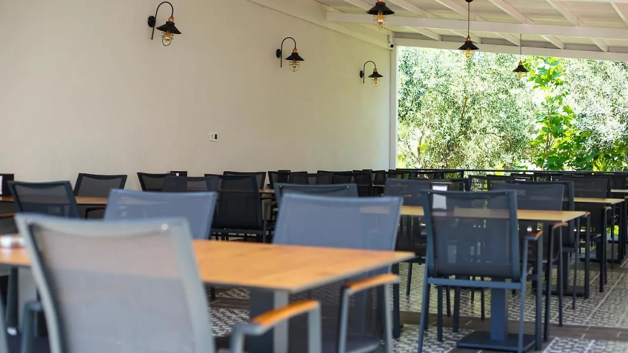 Cunda Rota Garden Otel Ayvalı